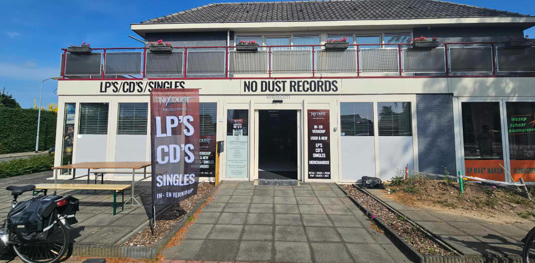 No Dust Records storefront in Wezep